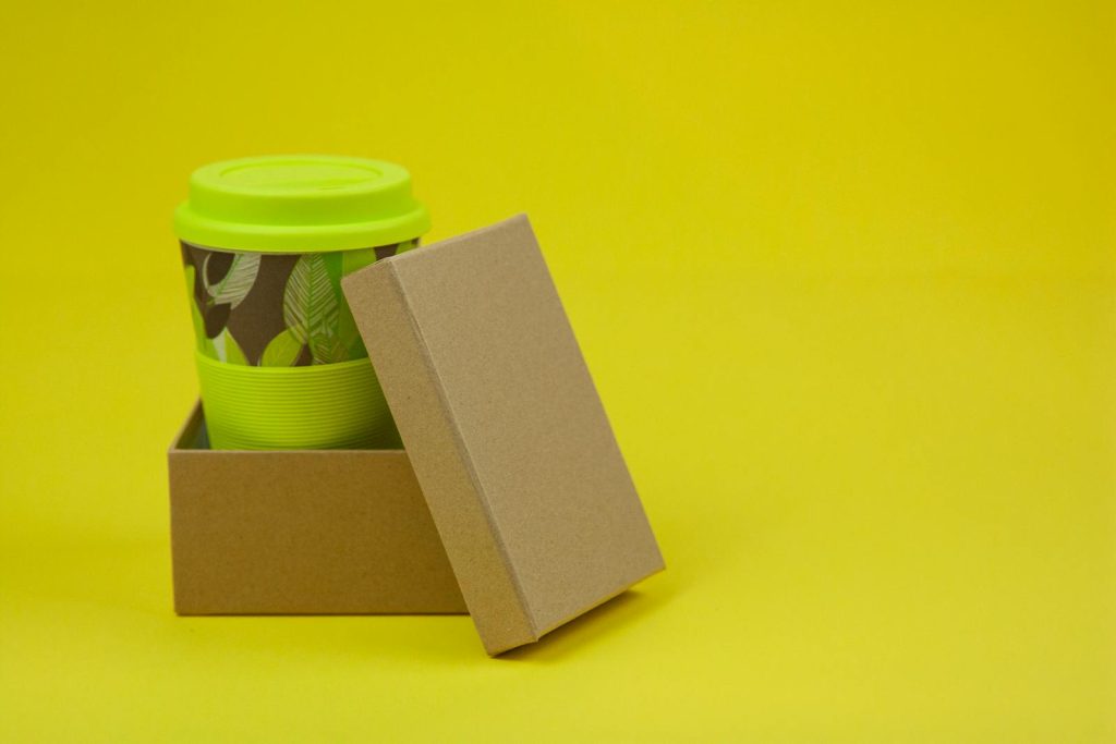 Paper cup in cardboard box - eco friendly jewelry packaging